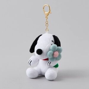 Snoopy Flower Charm Plush for Bags NWT